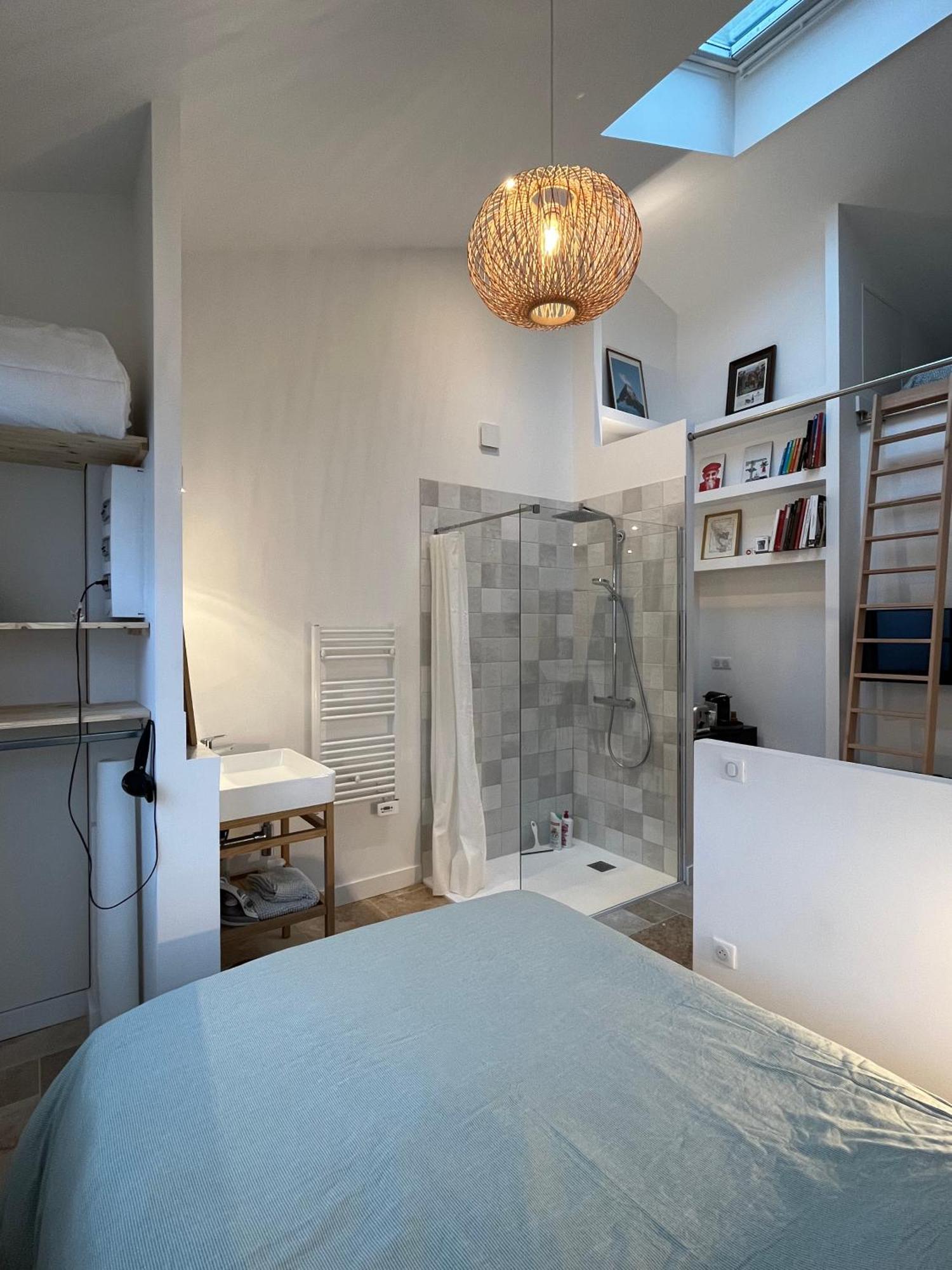 Ferienwohnung Loft Avec Terrasse Et Jardin Angoulême Exterior foto