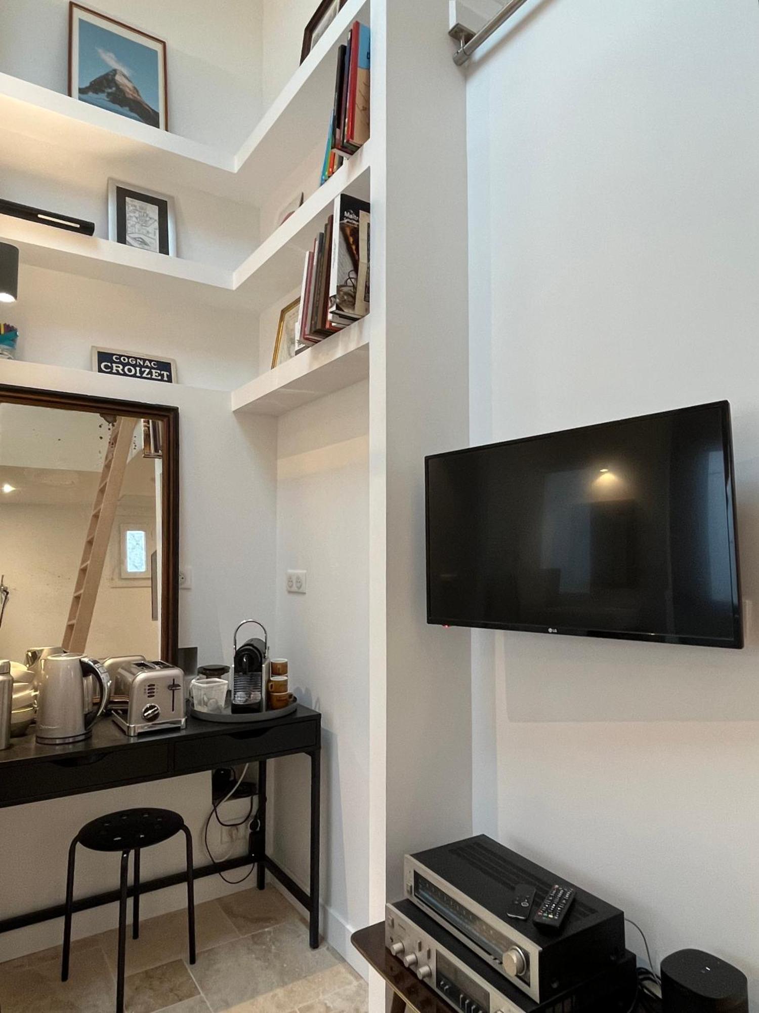Ferienwohnung Loft Avec Terrasse Et Jardin Angoulême Exterior foto