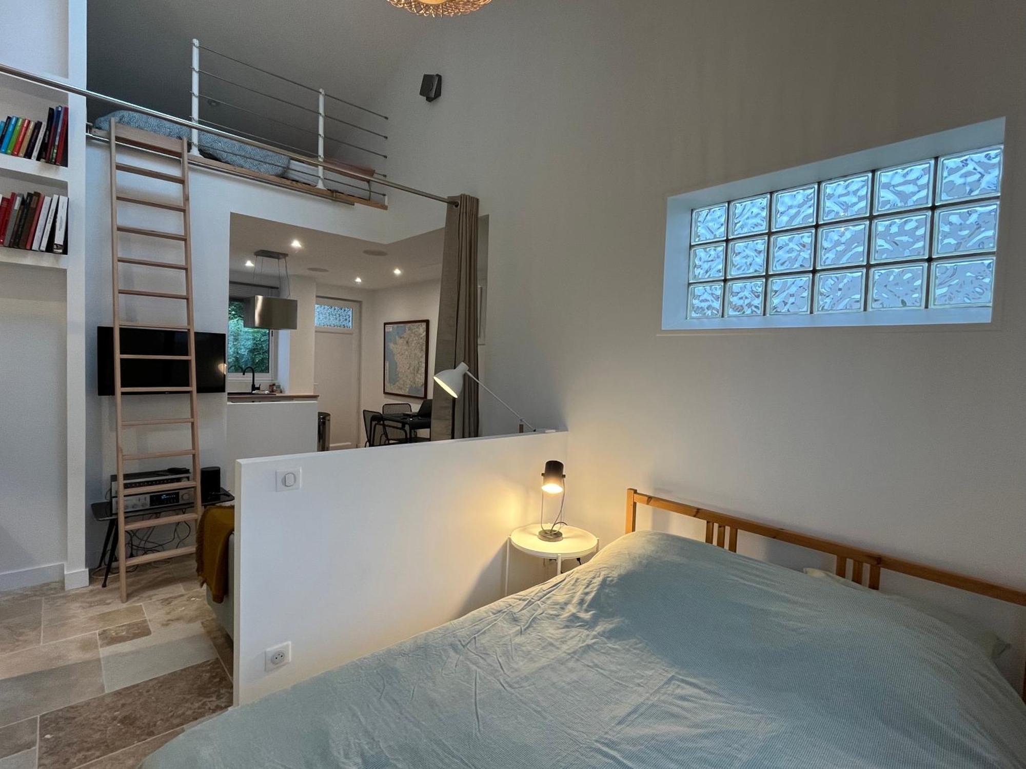 Ferienwohnung Loft Avec Terrasse Et Jardin Angoulême Exterior foto
