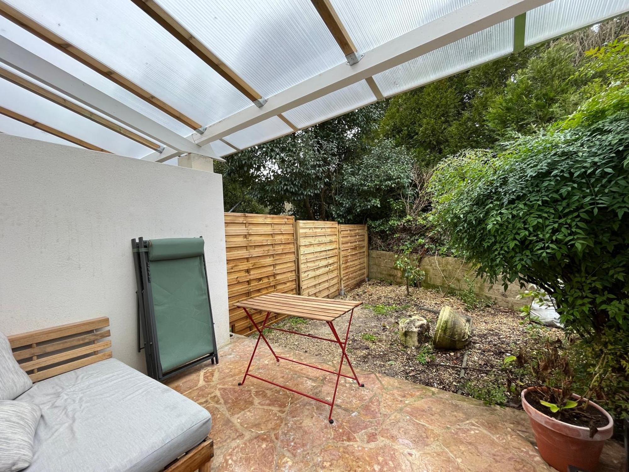 Ferienwohnung Loft Avec Terrasse Et Jardin Angoulême Exterior foto